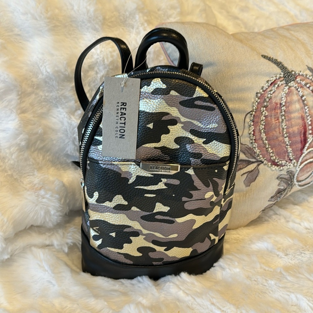NWT Reaction Kenneth Cole backpack